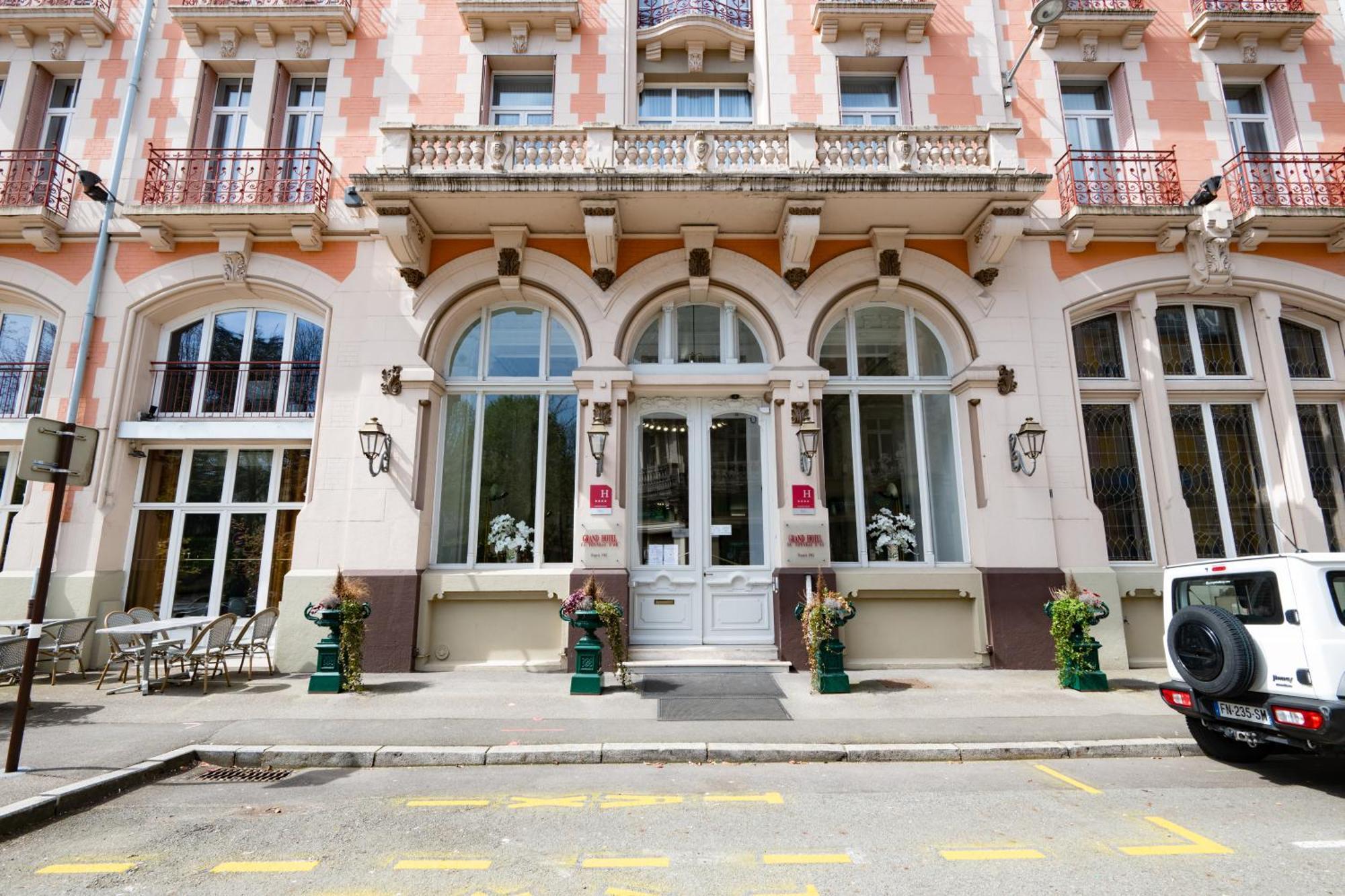 Grand Hôtel Du Tonneau D'Or Belfort Exterior foto